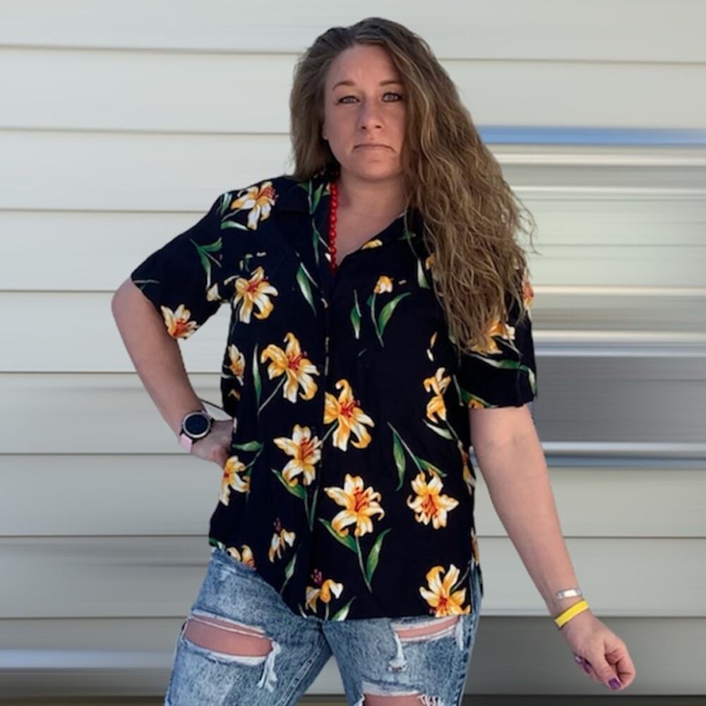 Vintage 90s Chaya Sport floral lily blouse black yellow LG